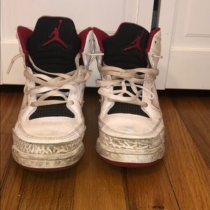Jordan five size 6Y